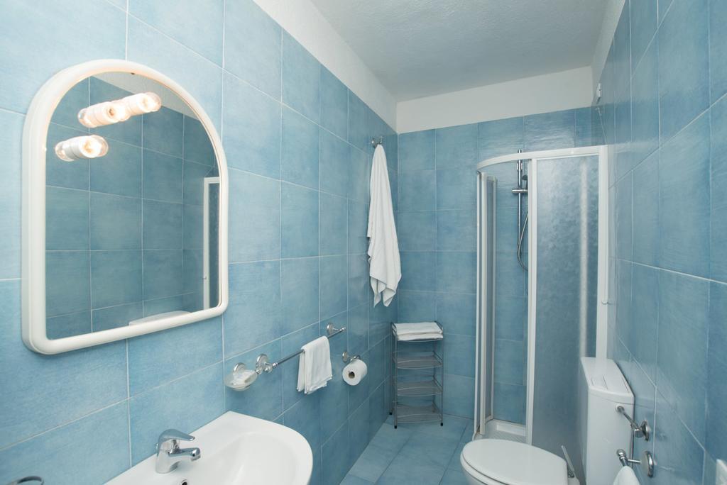 Hotel Il Nespolo Casamicciola Terme Buitenkant foto