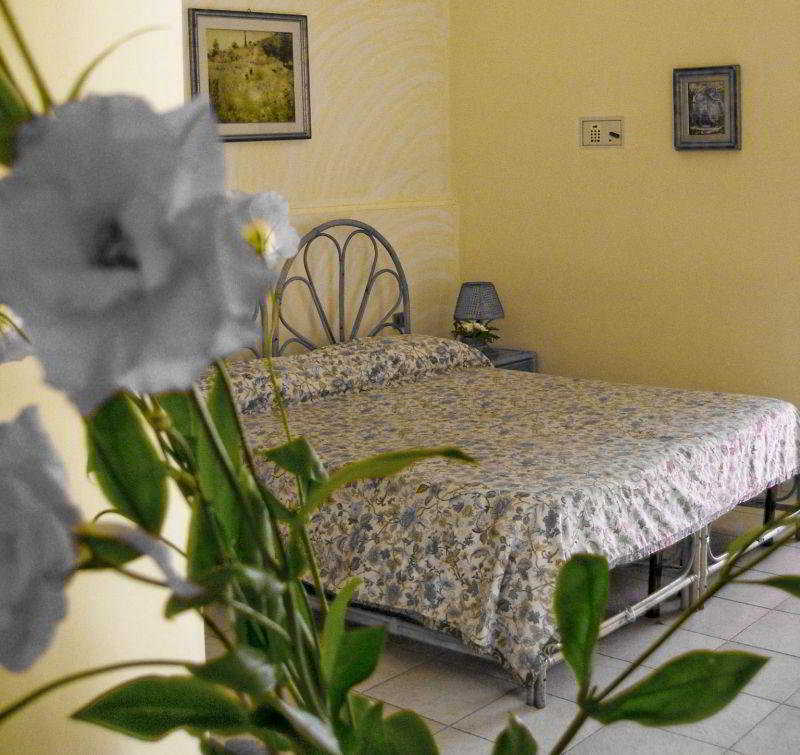 Hotel Il Nespolo Casamicciola Terme Buitenkant foto
